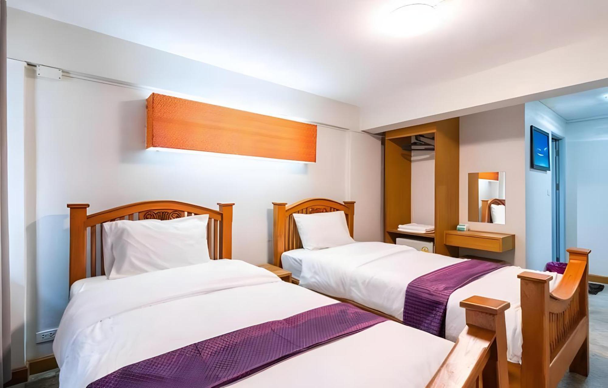 Go Inn Khaosan The Grand Palace Banguecoque Exterior foto